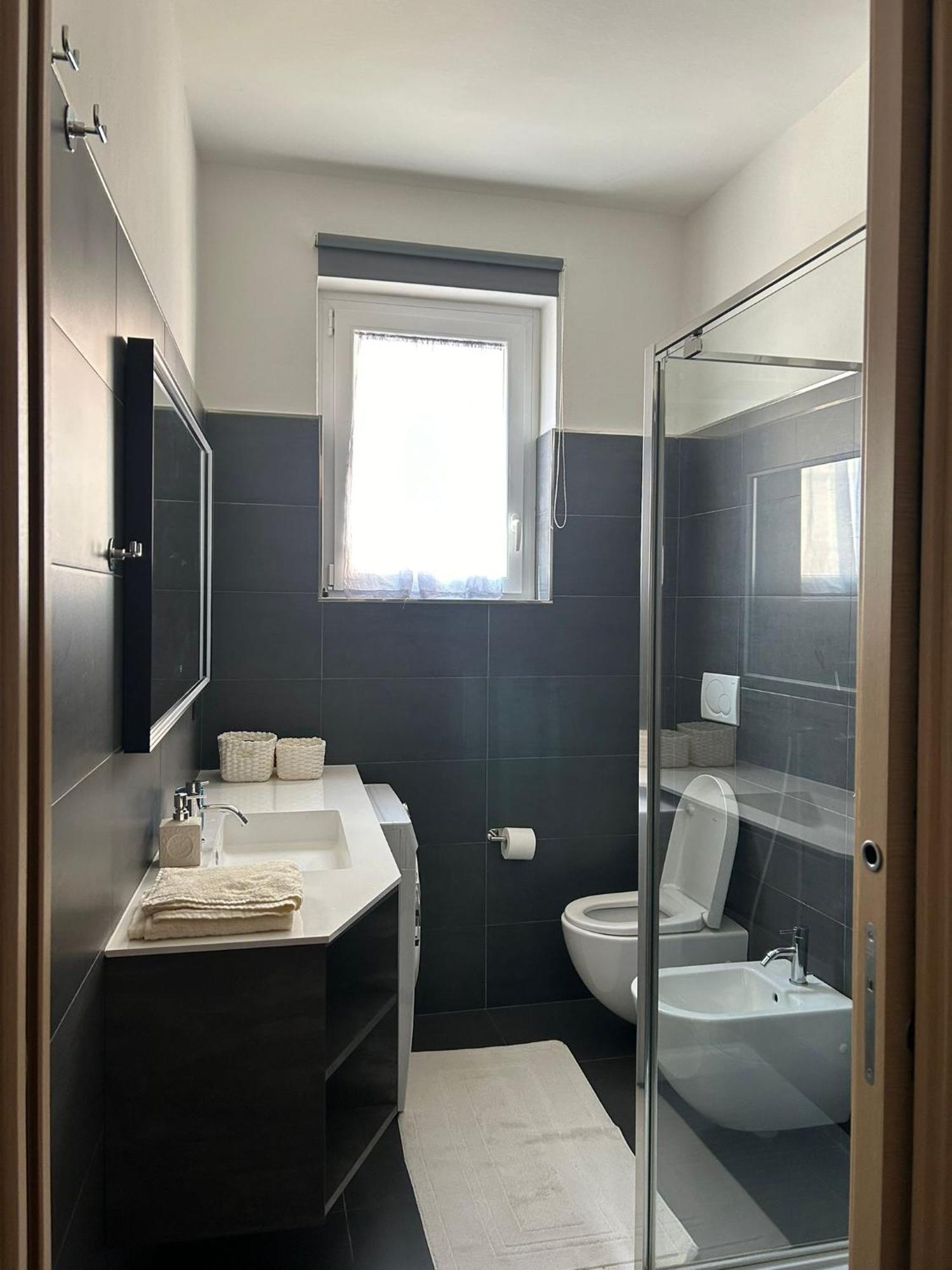 M&M Bergamo Center - Modern Flat With Free Wifi-Netflix And Welcome Italian Coffee Екстериор снимка